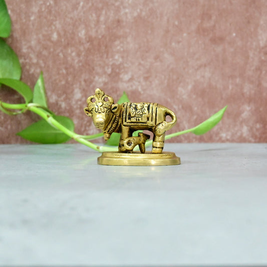 Brass Cow Calf Statue small size (2 Inch) Kamadhenu cow with calf idol small size murti for pooja mandir home decor