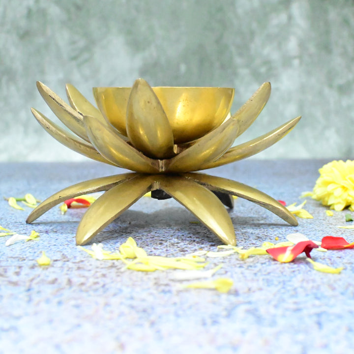 Brass Kamal Stand Diya for Home Temple Decoration Puja Room Big Size Solid Heavy (1100 Grams) Lotus Vilakku Pooja Mandir Items Articles Diwali Decorative Oil Lamp Lights Deepam Vilaku Gift