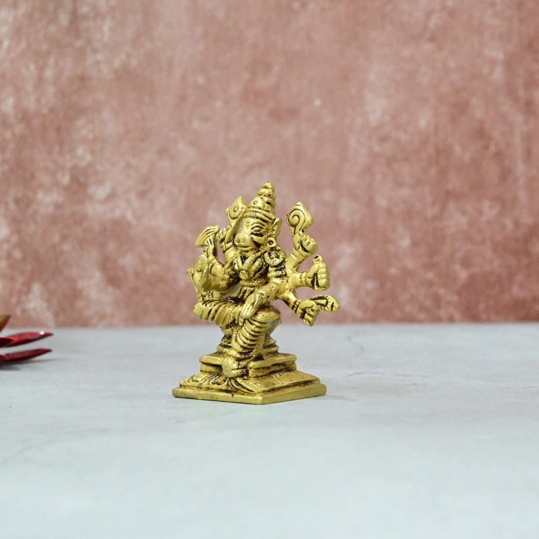 Brass Varaha Idol small size (4 Inch) Lakshmi Hayagreevar puja Murti, Hayagreeva Varaha Lakshmi Hayagrivar Statue Home Decor Pooja room