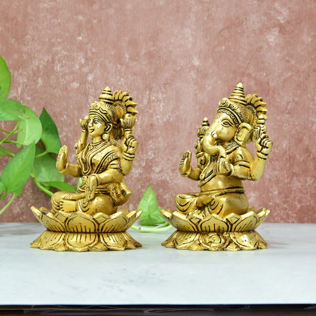 Brass Lakshmi Ganesha Idol big size (6 inch, 4.1 kg) Ganesh laxmi murti for home decor puja (Pital)