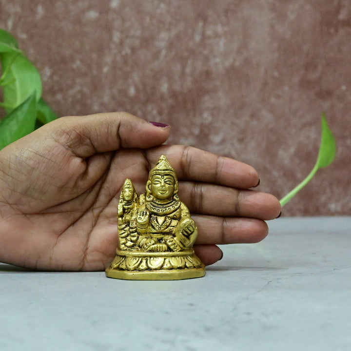 Brass Kuber Idol Small size (2.5 Inch) Kubera Statue Murti for Vastu Puja room Lord Kuberudu Sitting for Home Pooja Mandir