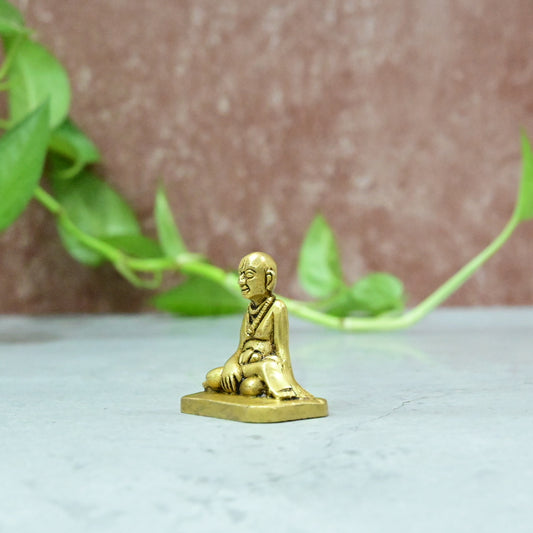 Shree Swami Samartha Brass Murti Small Size (2 Inch) Sri Samarth Statue Idol for Daily Puja Home Office Temple Mandir Pooja Room