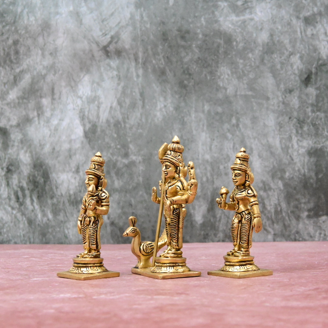 Murugan valli deivanai statue set in brass small size (4Inch, 650 Grams) Lord Palani Murugan family idol set for pooja room home decor