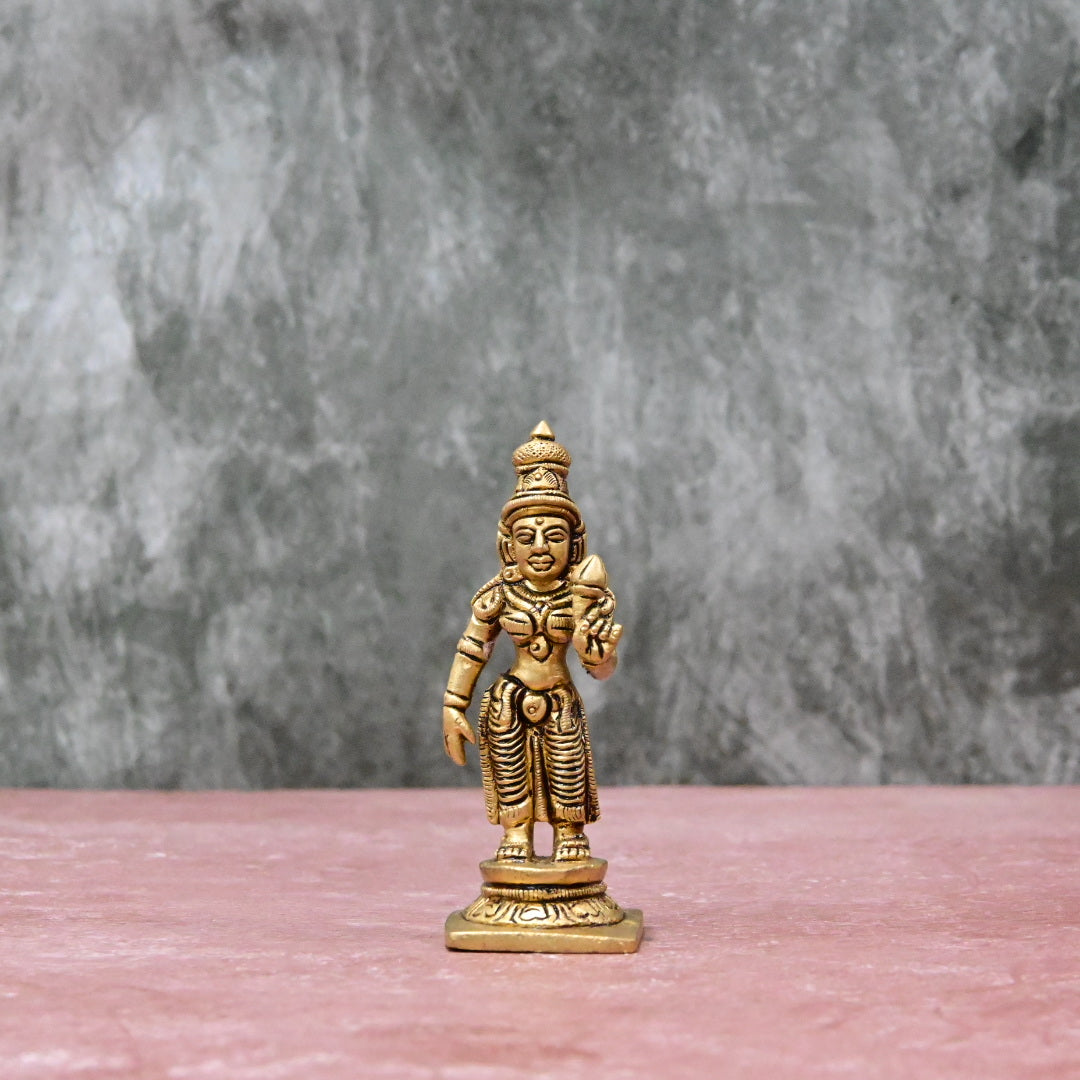 Murugan valli deivanai statue set in brass small size (4Inch, 650 Grams) Lord Palani Murugan family idol set for pooja room home decor