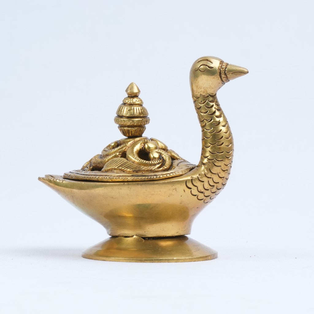 Dhoop stand brass (4 Inch, 0.7 Kg) Dhoop dani for puja home decor Dhoop batti