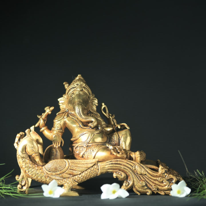 Ganesh showpiece gift (7.5 inch, 4.5 Kg) Brass ganesh murti resting on couch reclining for home business office