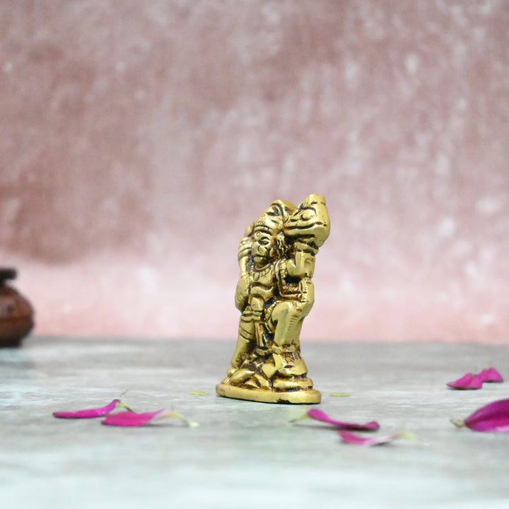 Hanuman ji murti mini size (2 Inch) Brass Hanuman Idol small for Pooja room, Puja Mandir, Car Dashboard