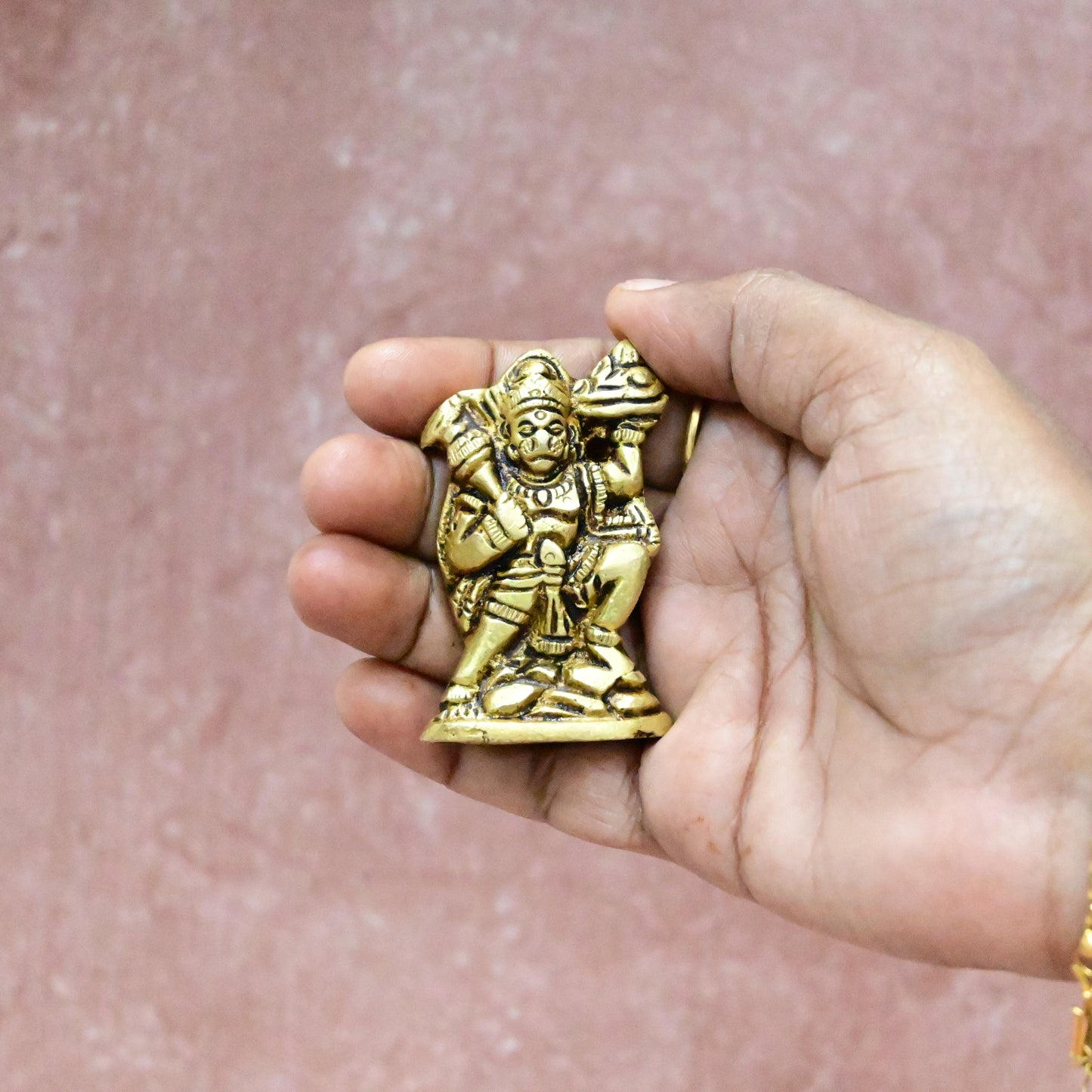 Hanuman ji murti mini size (2 Inch) Brass Hanuman Idol small for Pooja room, Puja Mandir, Car Dashboard