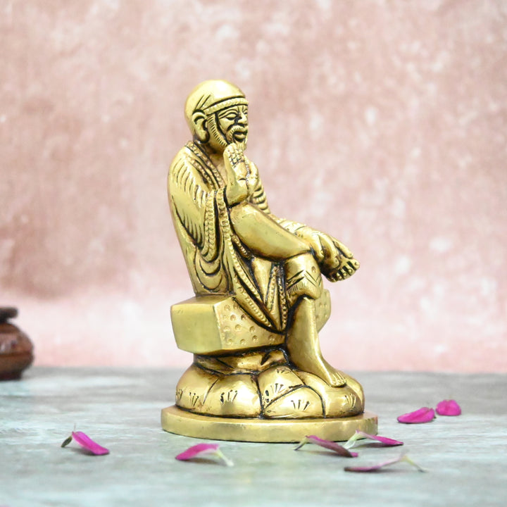 Saibaba idol for pooja room small size (4.5 Inch) Brass Saibaba statue puja home decor