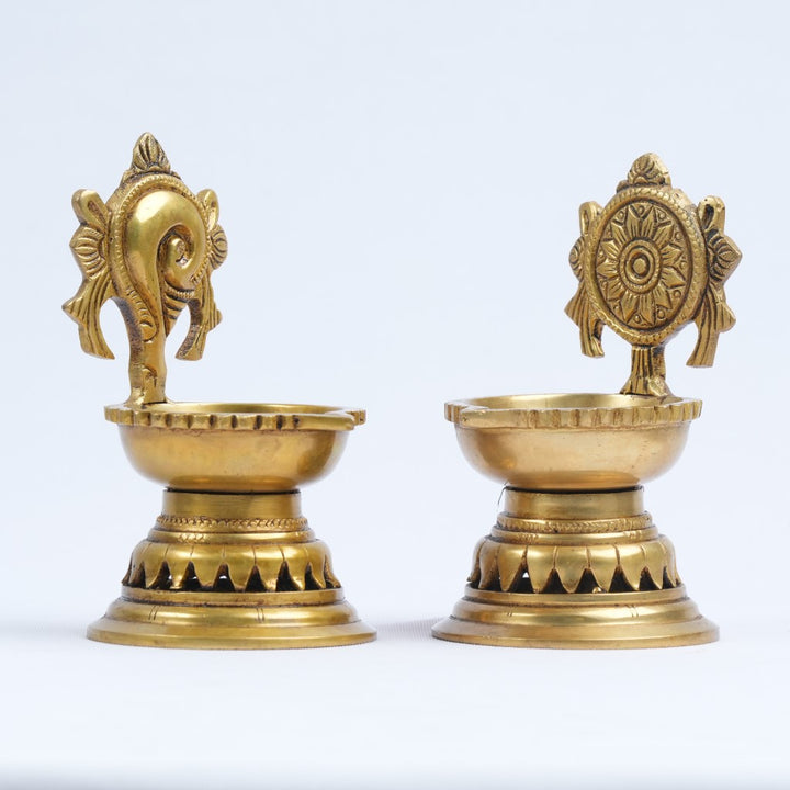 Shanku chakra deepalu brass small size (deepam, 800 grams set) Brass diya puja room