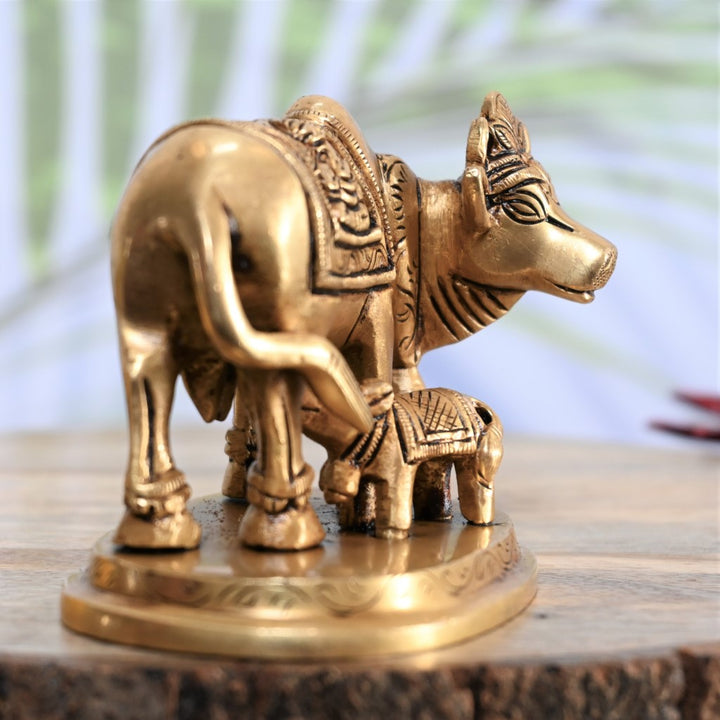 Brass cow calf statue show pieces home decor kamdhenu cow with calf idol vastu pooja small