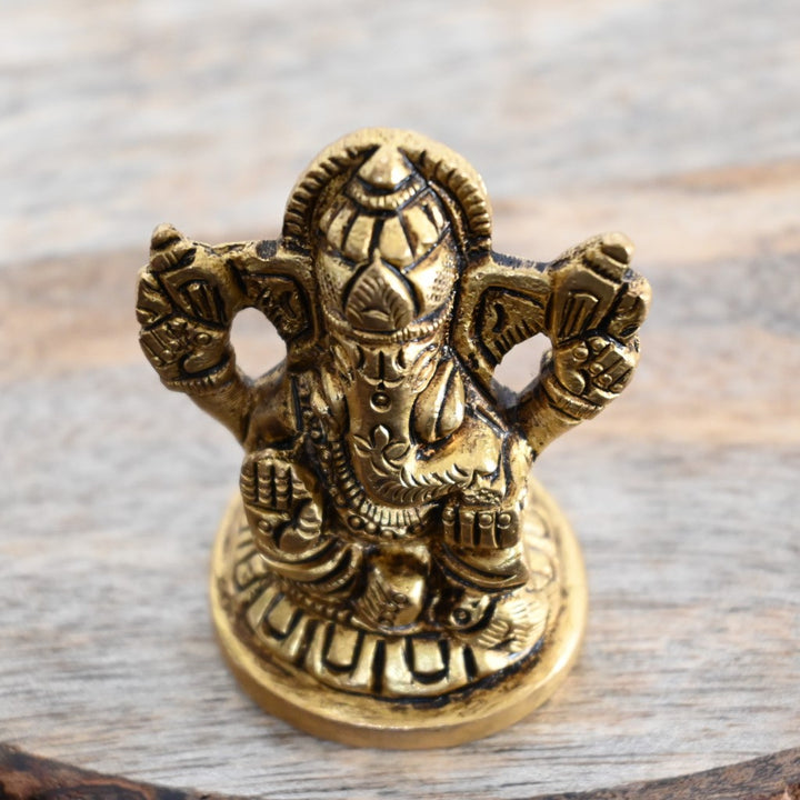 Brass ganpati idol for home decoration lord ganpati murti ganesh statue puja gift small size