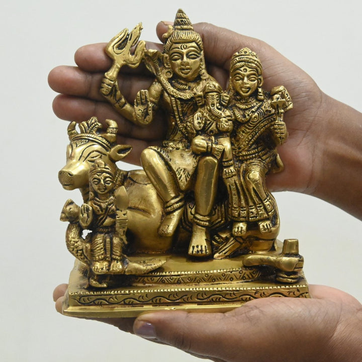 Brass shiva parvati family idol brass shiv parivar murti for home temple puja stautue set big size