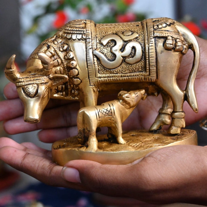 Cow and calf statue brass kamadhenu cow with calf idol small size statue for pooja home decor